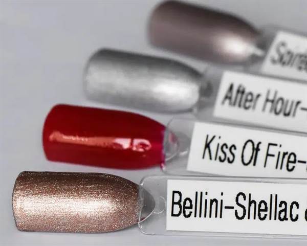 SMALTO SEMIPERMANENTE SHELLAC Bellini